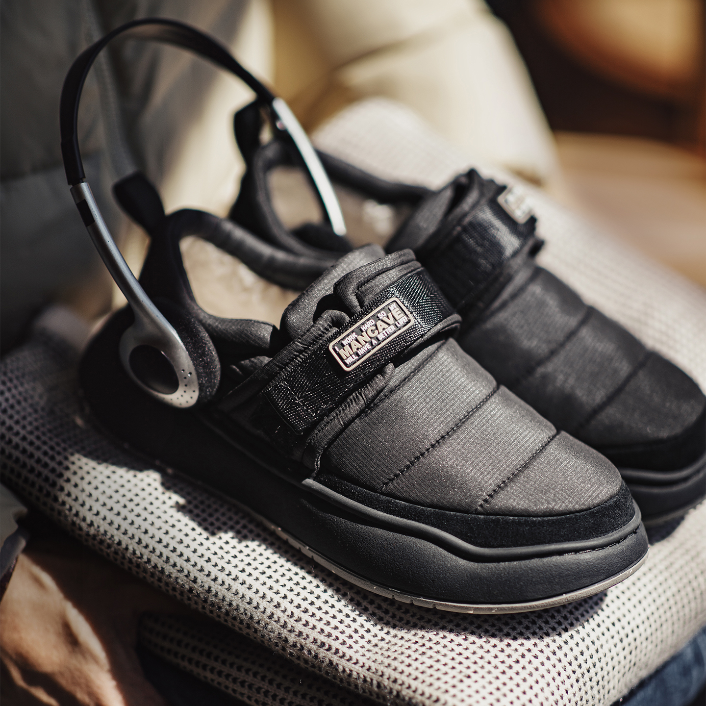 Men Shoes Online - Maden Men's Retro Black Waterproof Snow