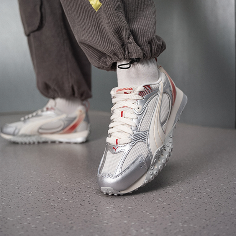 PUMA Unisex Comfort Versatile  - مراجعة Men'S Shoes Puma Sports وسعره
