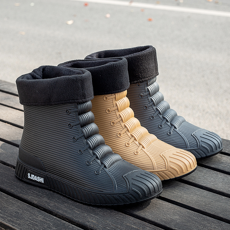 Versatile Casual Short-barrele - مراجعة Men Shoes Online وسعره